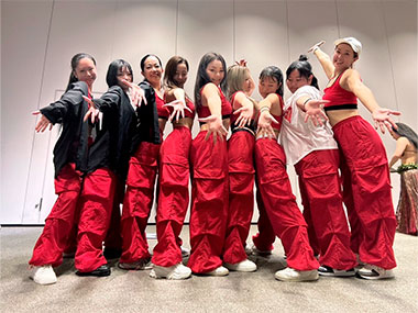 DANCE SCHOOL